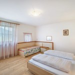 4-5 Personen Zimmer 15